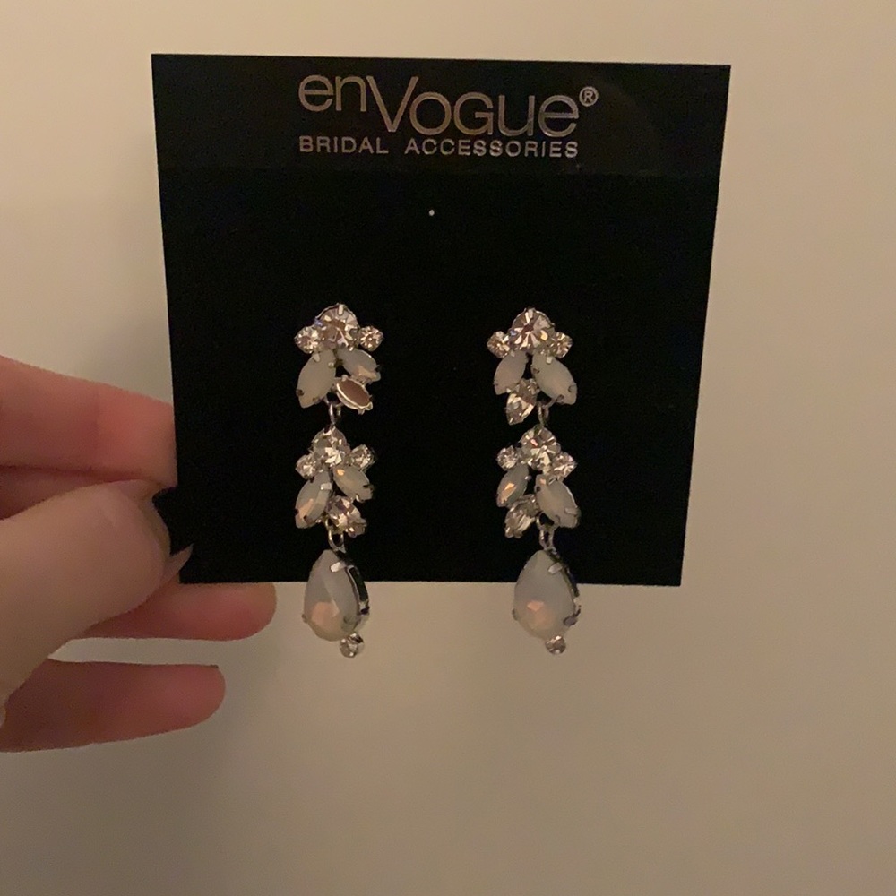 enVogue Bridal Earrings (NEW)